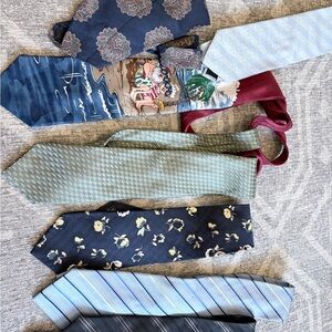 Men's Mixed Pattern Tie Set - Blue, Navy, Light Blue, Green, Burgundy